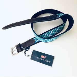 Spring Lucky 4-Leaf Clover Vineyard Vines Classic Country Club Prep Leather Belt